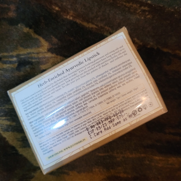 Just Herbs Mini Lipsticks - Picture 3 of 4